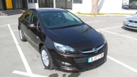 Opel Astra 1.6i АВТОМАТИК, снимка 1