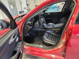 Alfa Romeo Giulia TI* CARFAX* АВТОФИНАНС БЕЗ ПЪРВОНАЧАЛНА ВНОСКА - 32000 лв. / 16361.34 € - 85904465 5