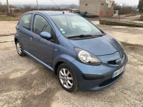 Toyota Aygo 1.4 Diesel 40kW Климатик - 2350 € / 4596.20 лв. - 53813725 3