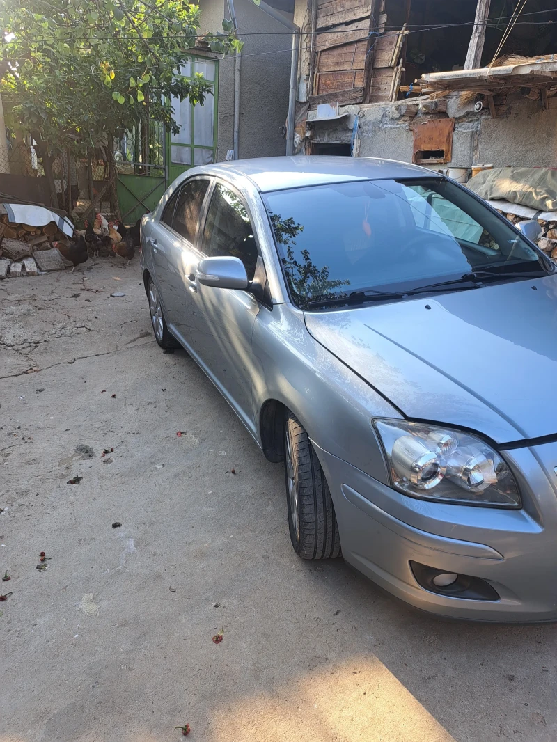 Toyota Avensis, снимка 2 - Автомобили и джипове - 48232258