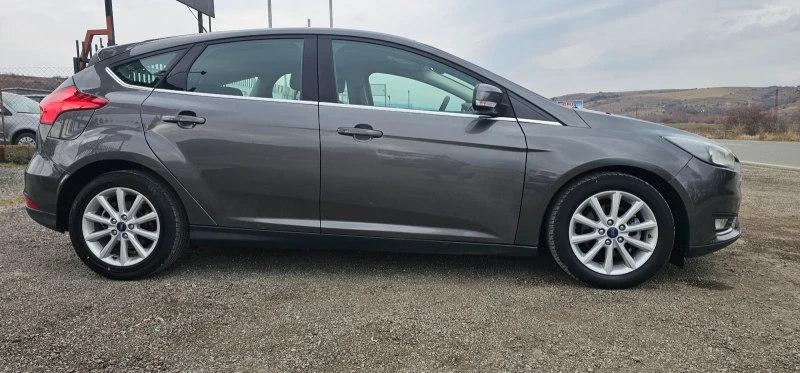 Ford Focus 1.5 Tdci Titanium-120hp, снимка 4 - Автомобили и джипове - 49112951