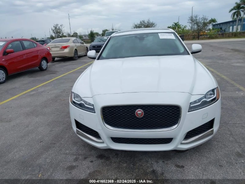 Jaguar Xf 35t Prestige, снимка 2 - Автомобили и джипове - 49360077