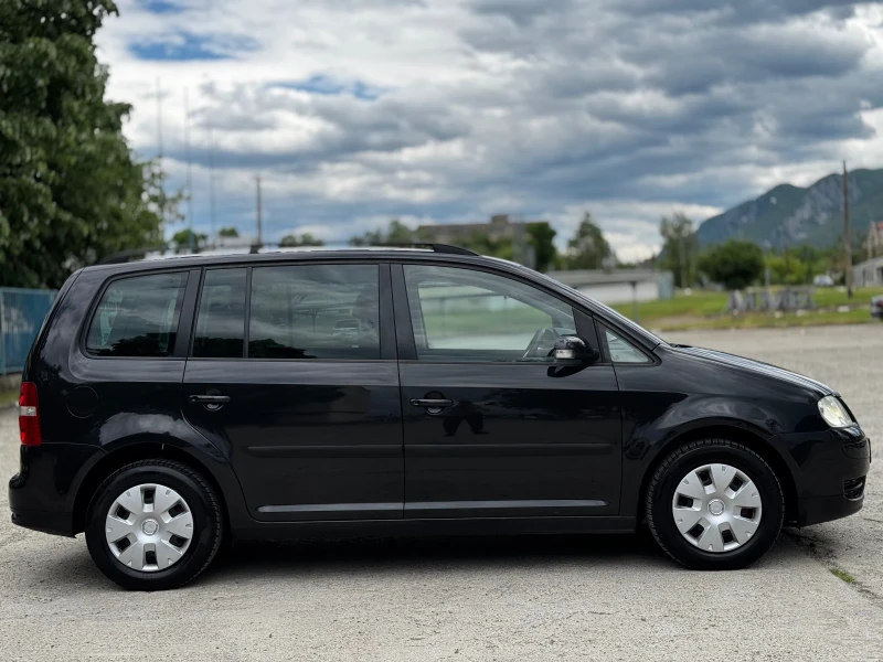VW Touran 1.9TDI/ИТАЛИЯ, снимка 6 - Автомобили и джипове - 50347156