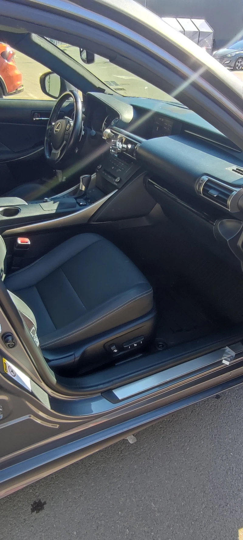 Lexus IS 250, снимка 13 - Автомобили и джипове - 52206558