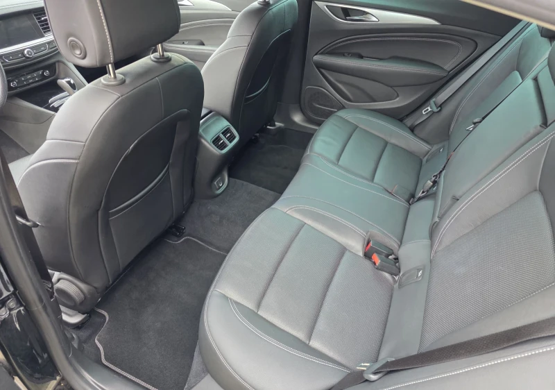 Opel Insignia OPC Exclusive, снимка 9 - Автомобили и джипове - 52713113