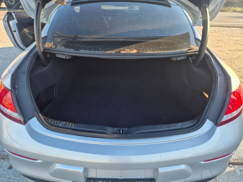Mercedes-Benz C 300 2.0i 245Ps. Avtomat AMG PAKET, снимка 9 - Автомобили и джипове - 52815967