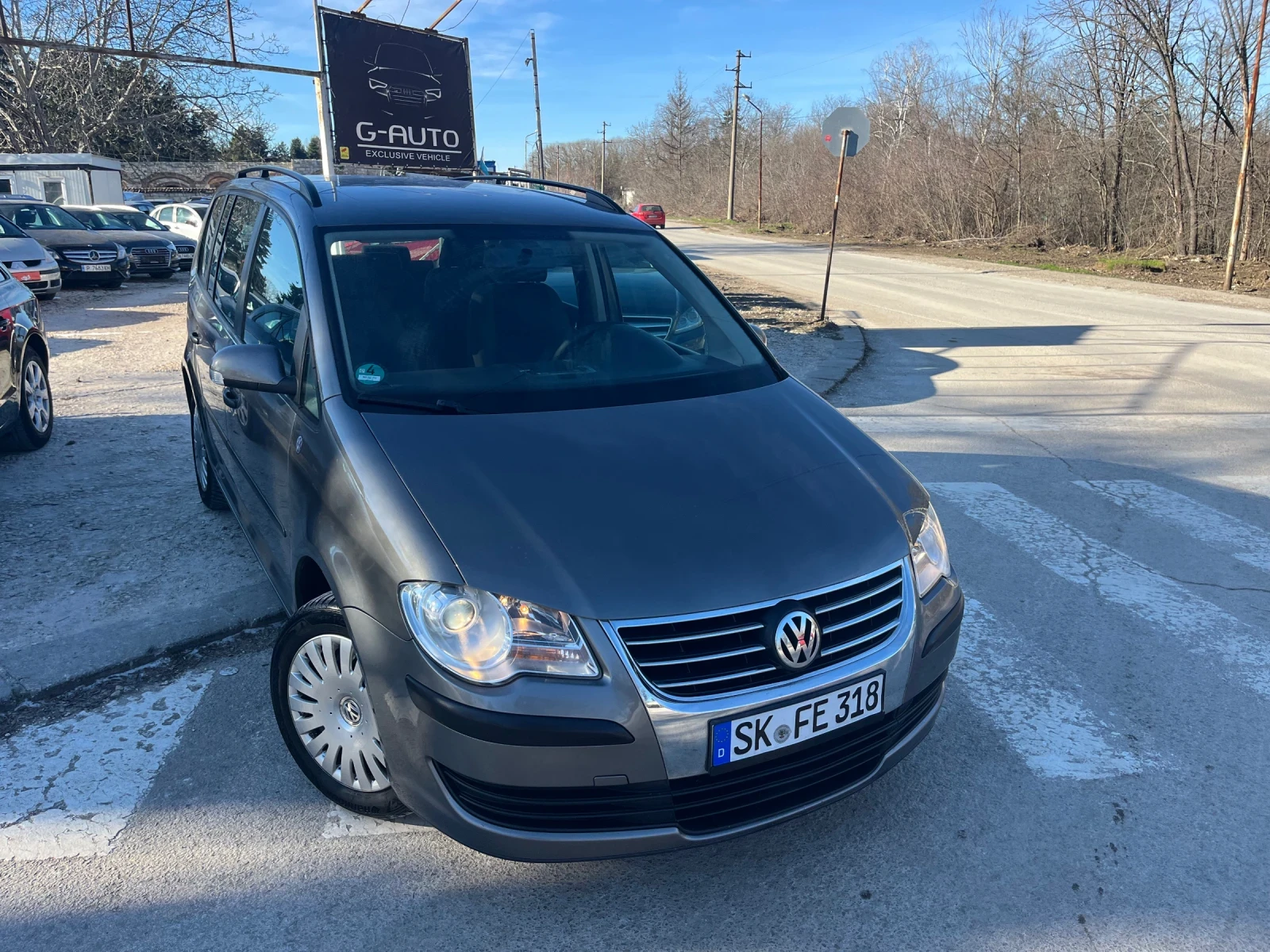 VW Touran 1.9TDI 6+ 1 места, снимка 1