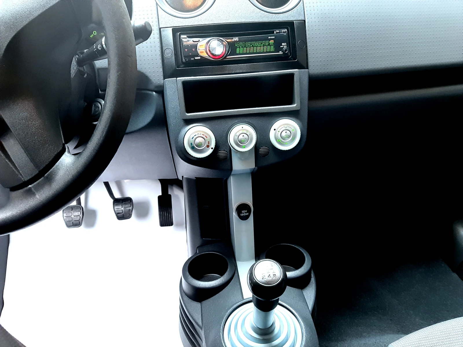 Mitsubishi Colt 1.1i-КЛИМА ! ! !  | Mobile.bg — изображение 13