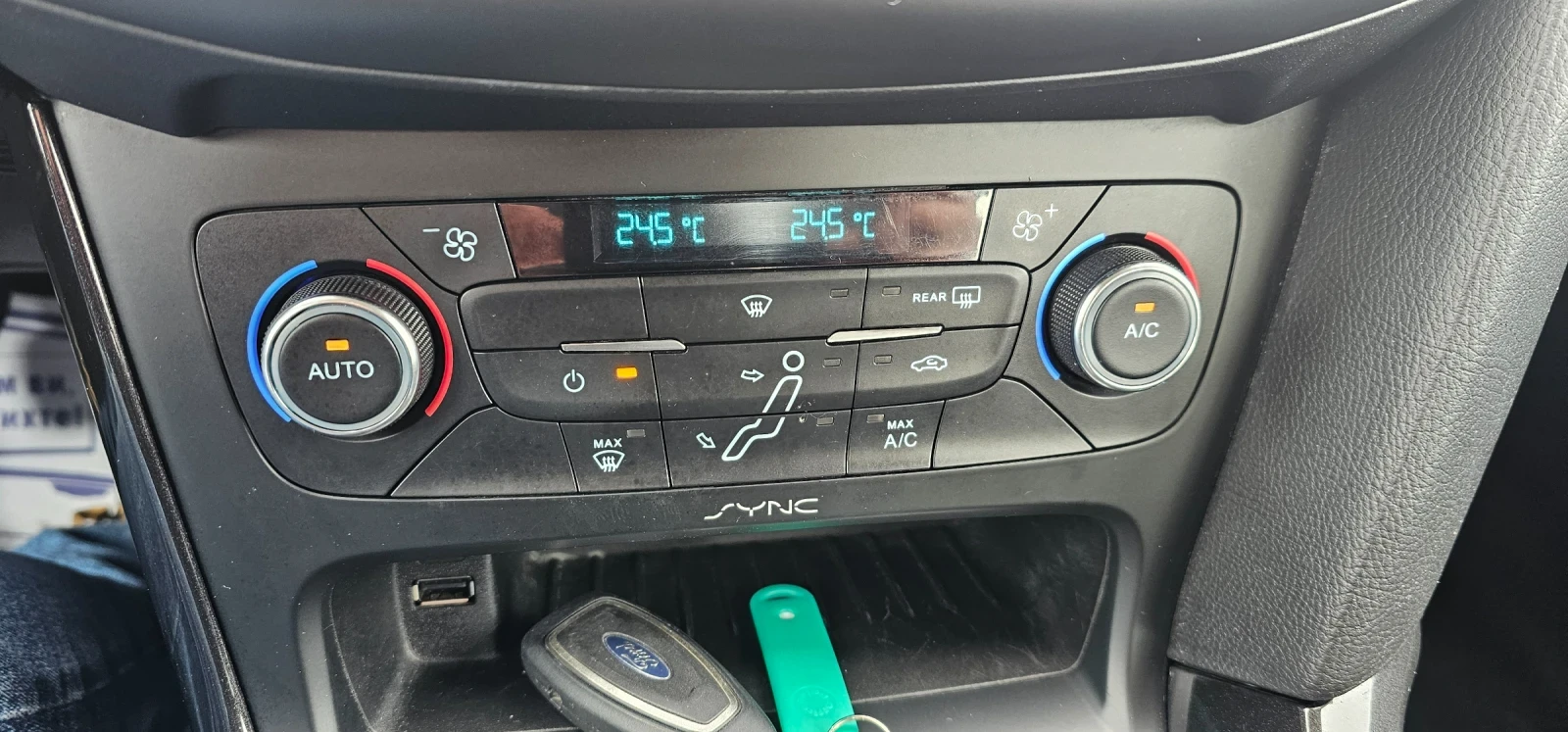 Ford Focus 1.5 Tdci Titanium-120hp | Mobile.bg   14