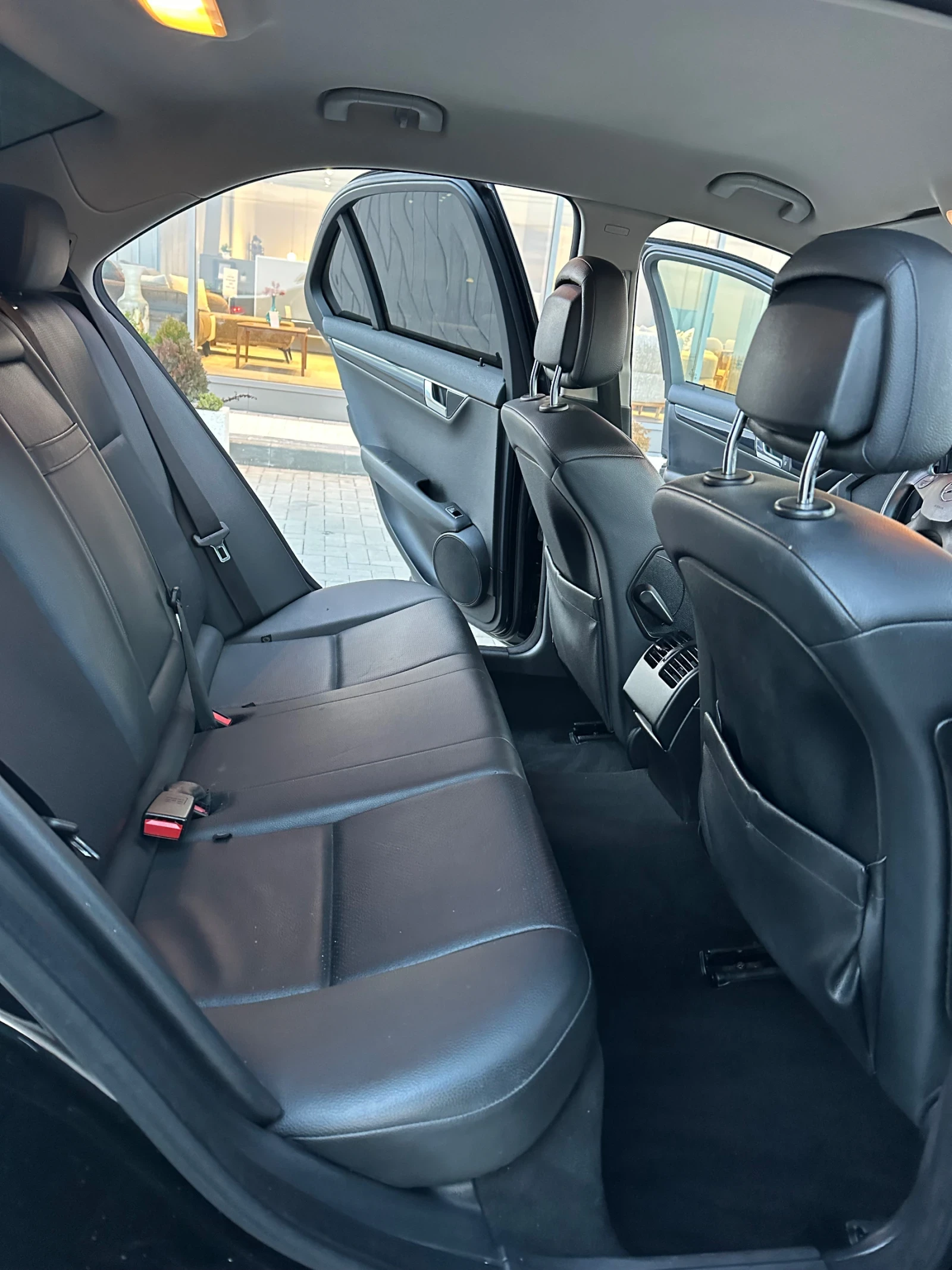 Mercedes-Benz C 200 2.2   646    | Mobile.bg   14