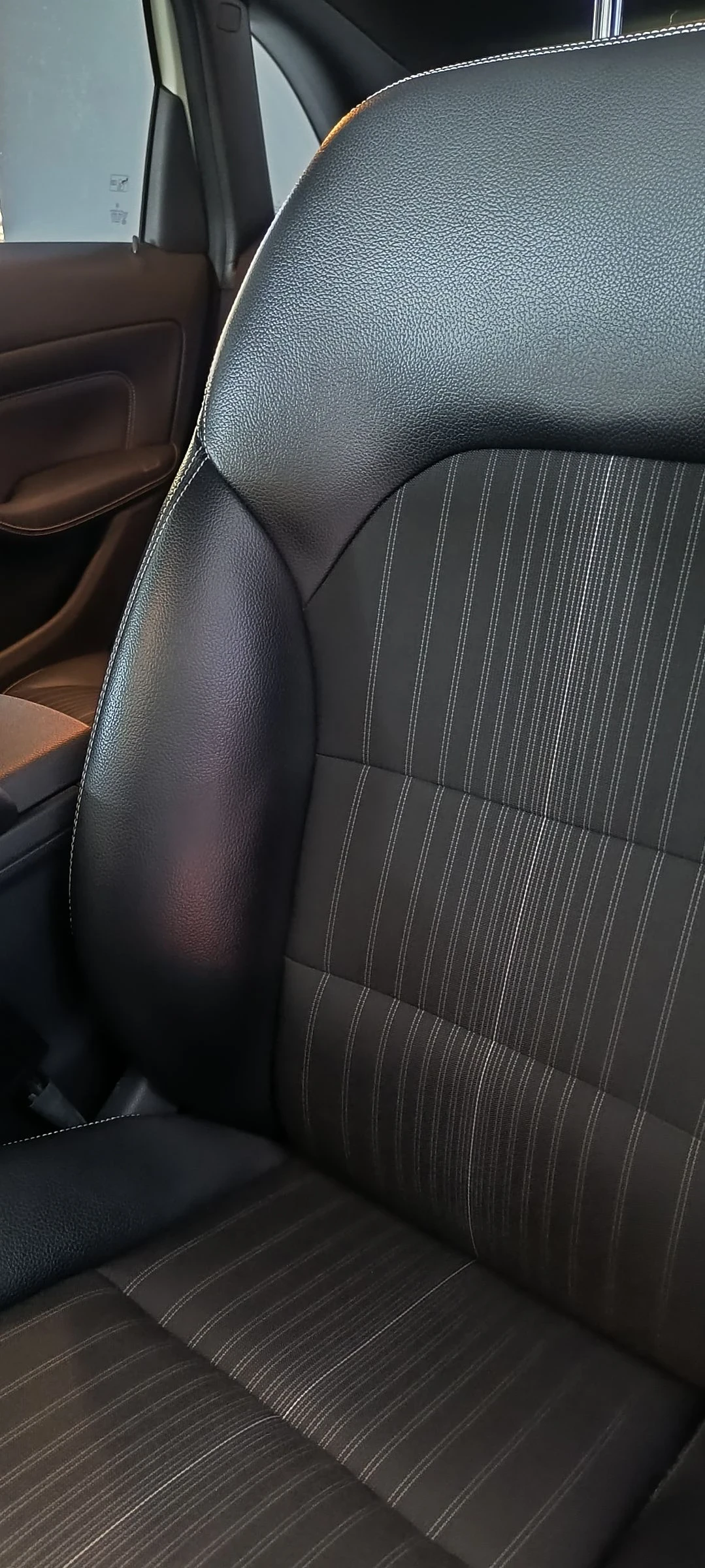 Mercedes-Benz B 200 Sports tourer Blue efficiency  - изображение 4