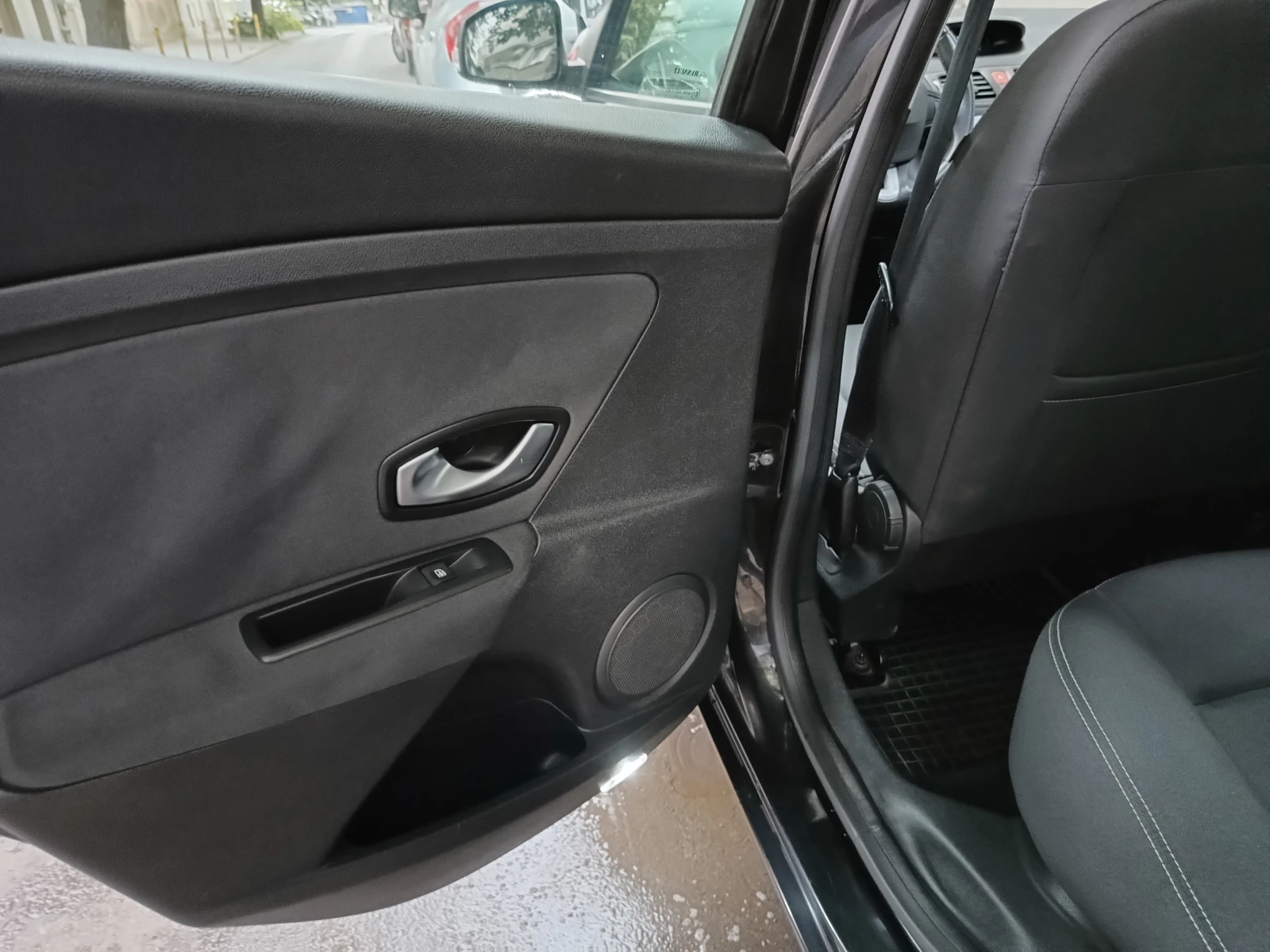 Renault Megane 3 - изображение 9