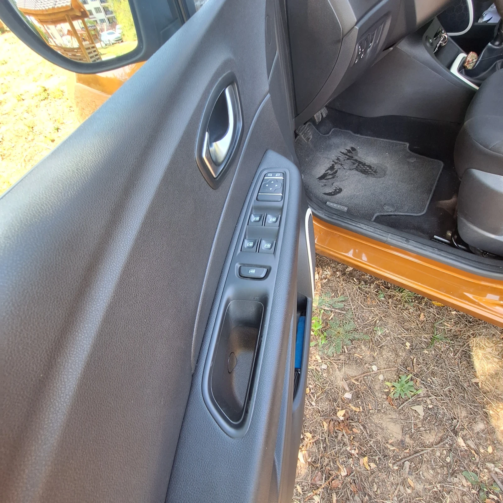 Renault Captur  - изображение 6