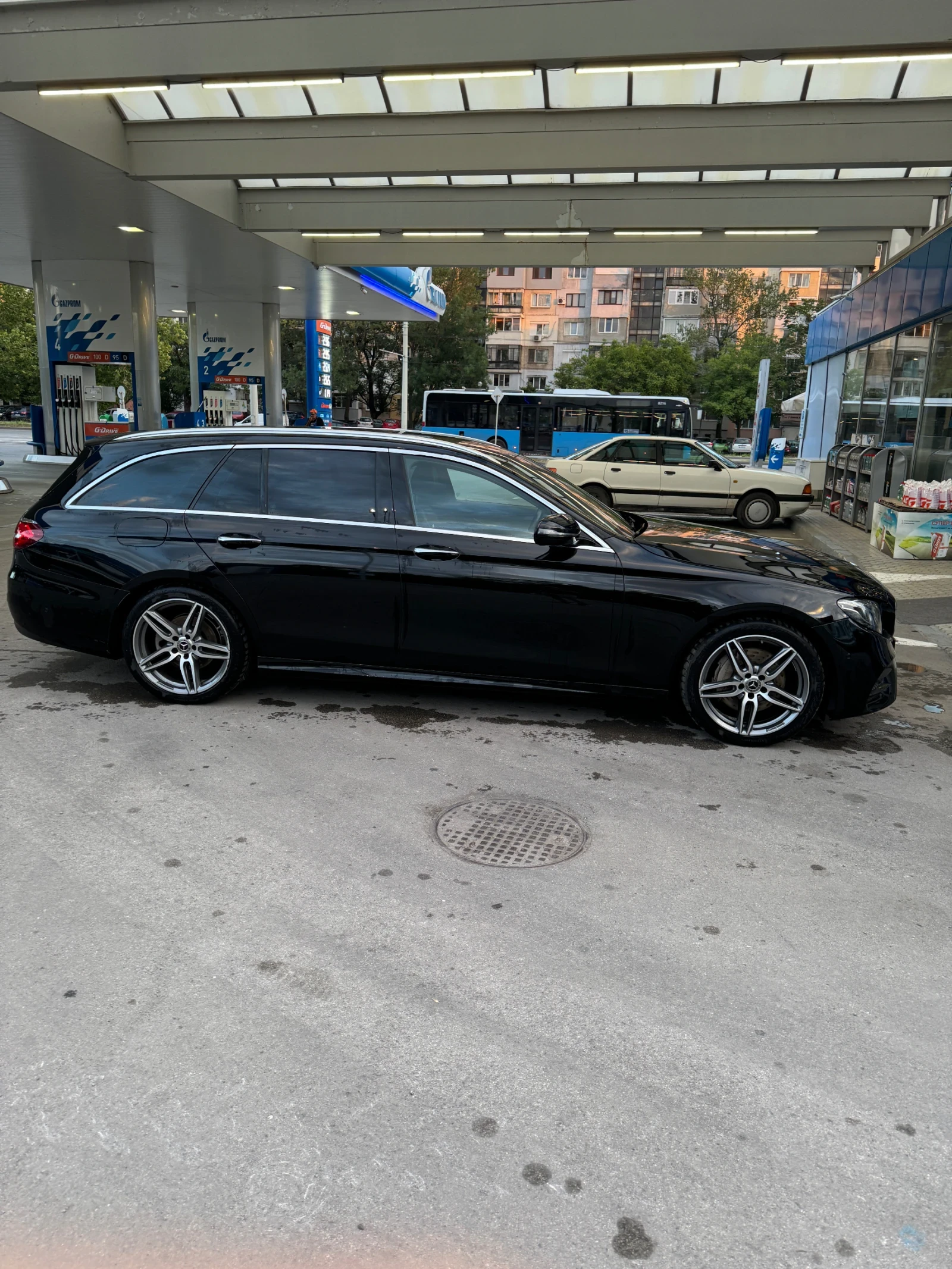 Mercedes-Benz E 220 AMG line | Mobile.bg   14