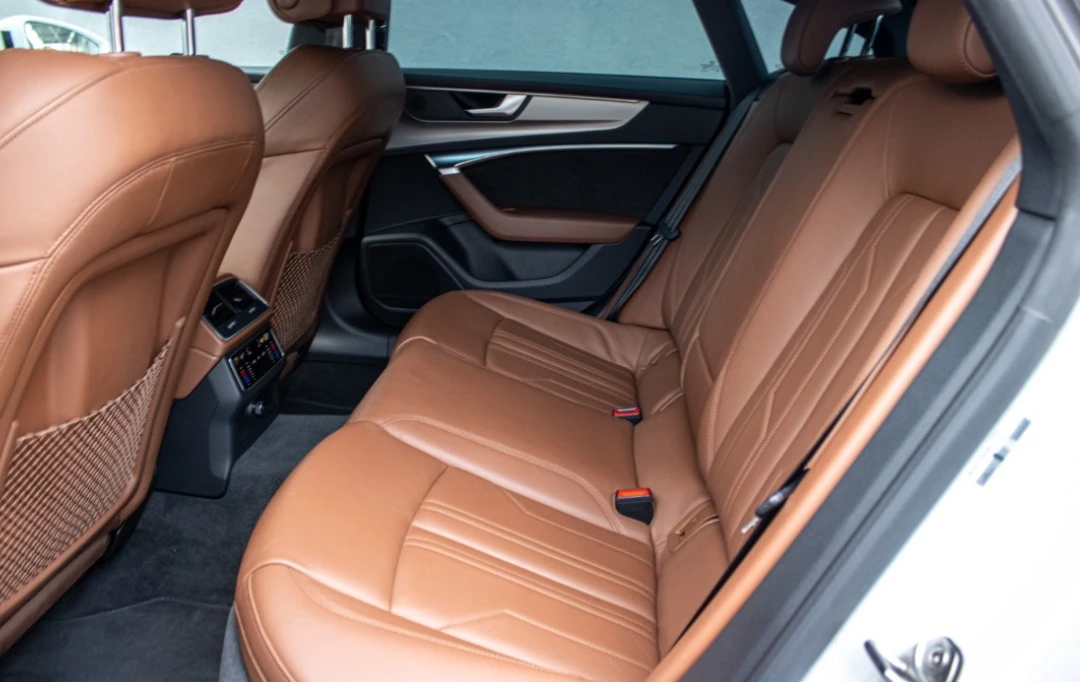 Audi A7 Sportback 55 TFSI Quattro - изображение 9