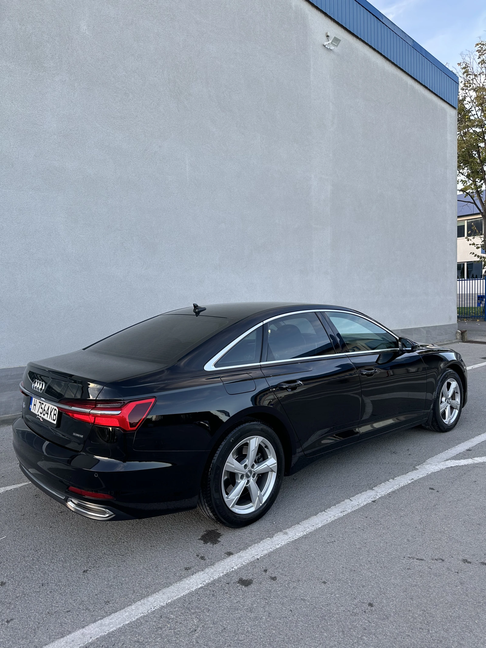 Audi A6 | Mobile.bg � ����������� 6