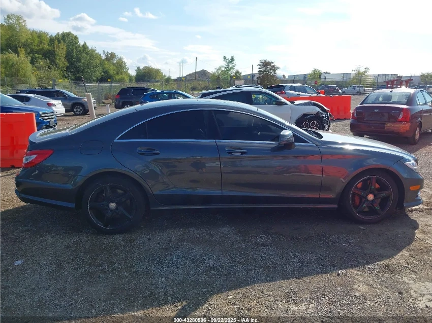 Mercedes-Benz CLS 550 4MATIC| H&K SOUND| HEATED SEATS|  - изображение 8