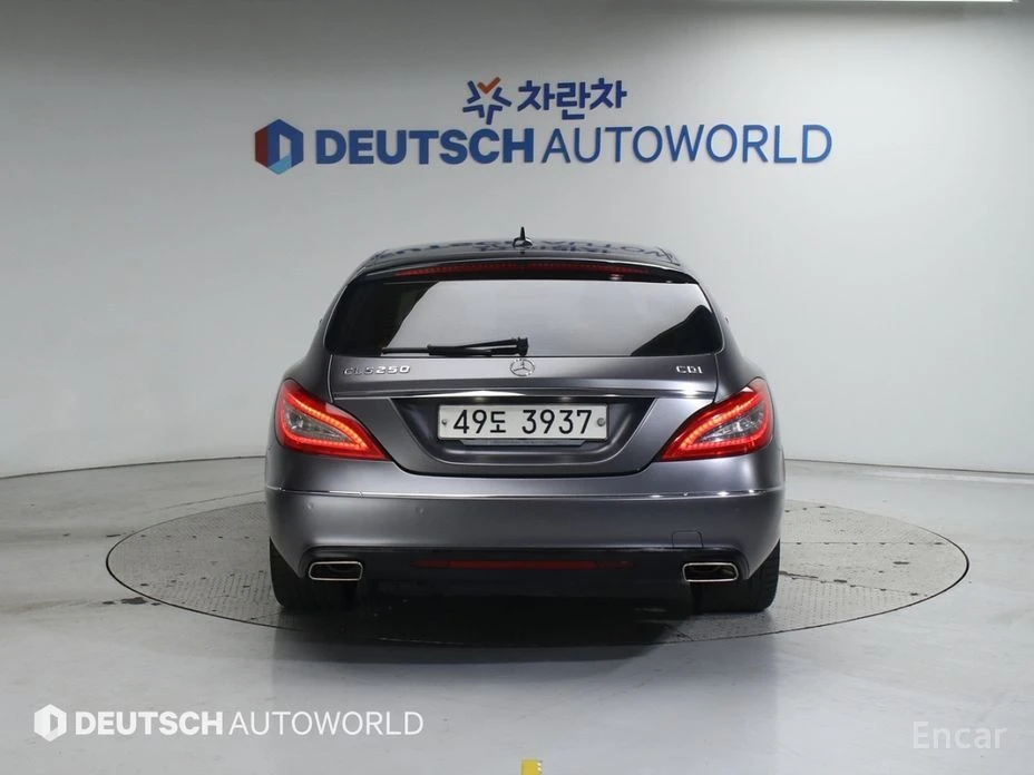 Mercedes-Benz CLS 250  - изображение 4