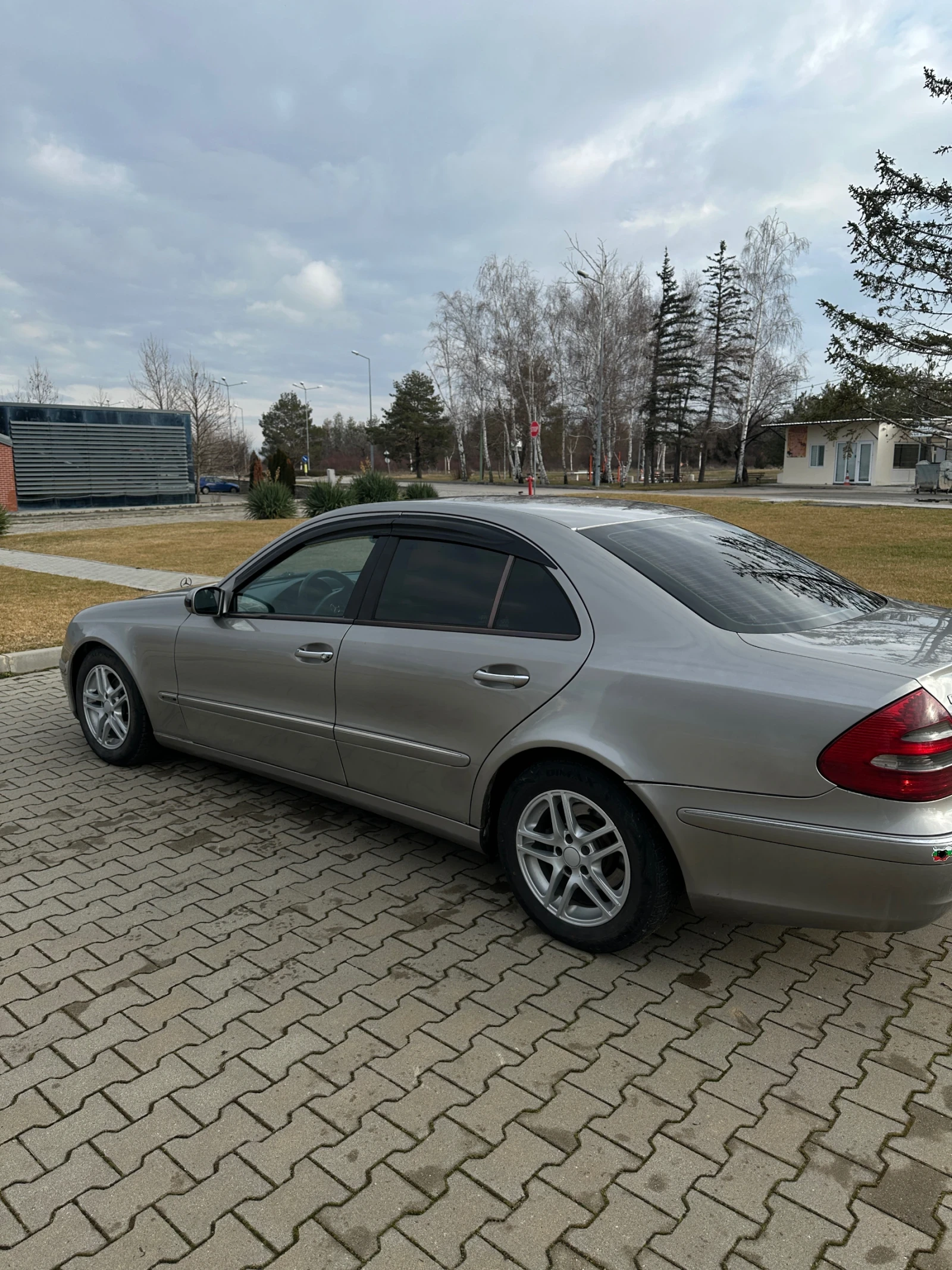 Mercedes-Benz E 220 W211 - изображение 7