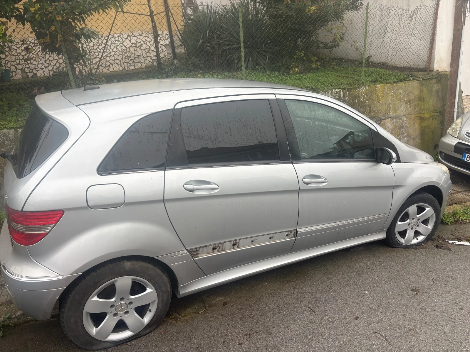 Mercedes-Benz B 180  - изображение 3