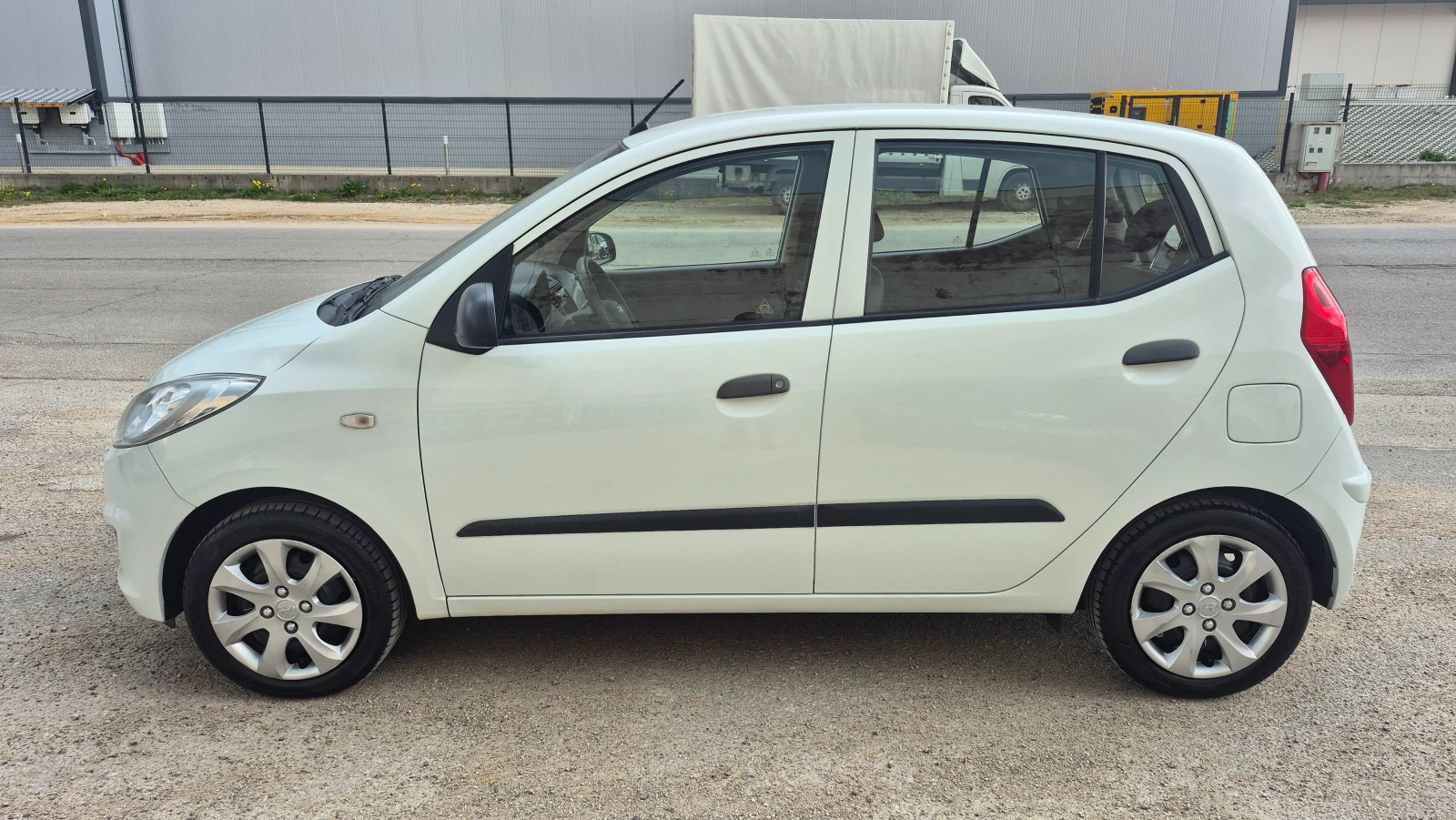 Hyundai I10 1.1i 95000�� FACELIFT �������� ������� | Mobile.bg � ����������� 5