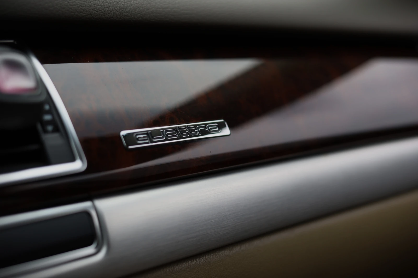 Audi A8 ГАЗ/БЕНЗИН W12 long, снимка 15 - Автомобили и джипове - 54270504