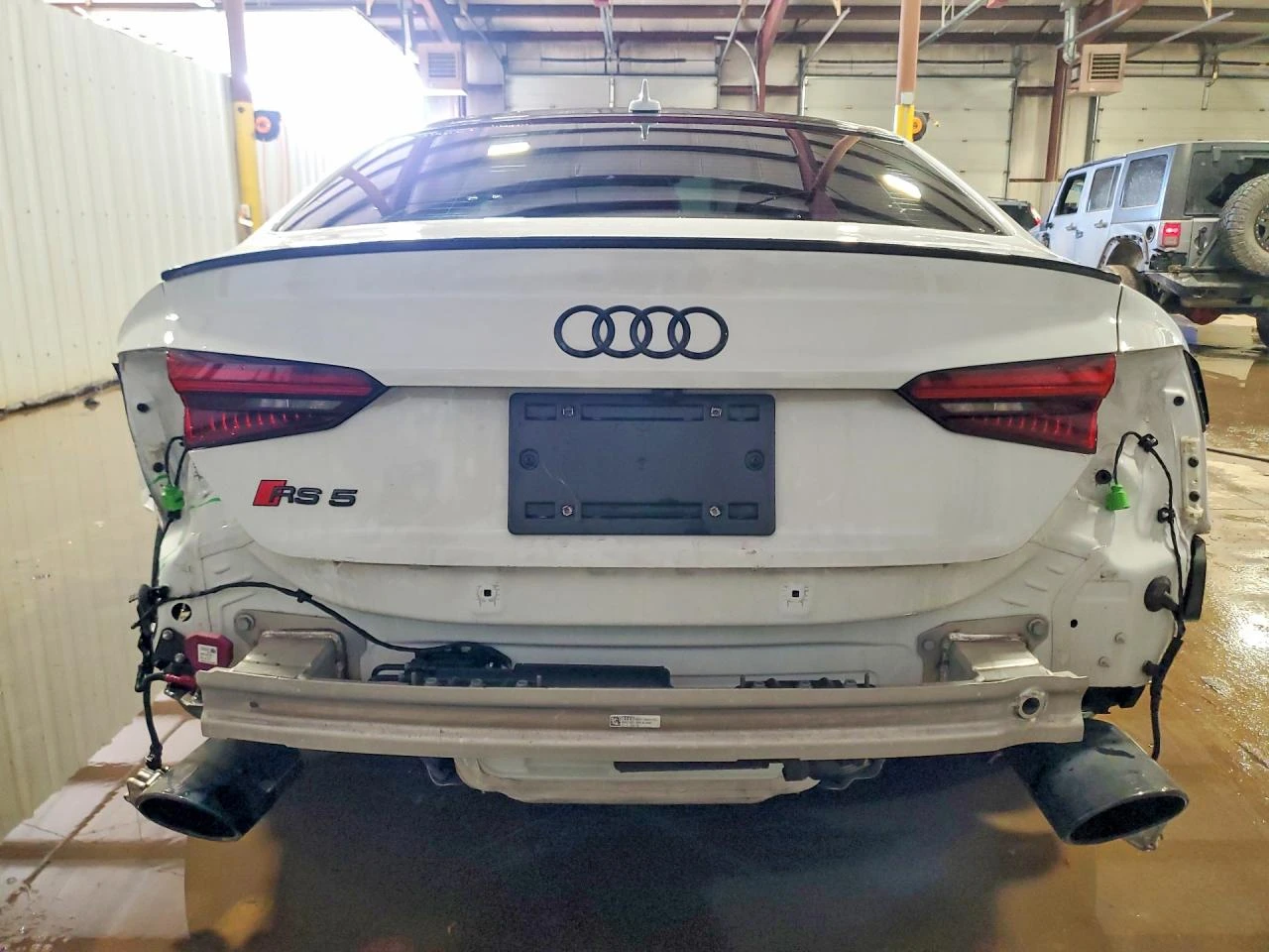 Audi Rs5 HUD| ПОДГРЕВ| МАСАЖ| ОПЦИЯ ЗА ЛИЗИНГ, снимка 6 - Автомобили и джипове - 54427196