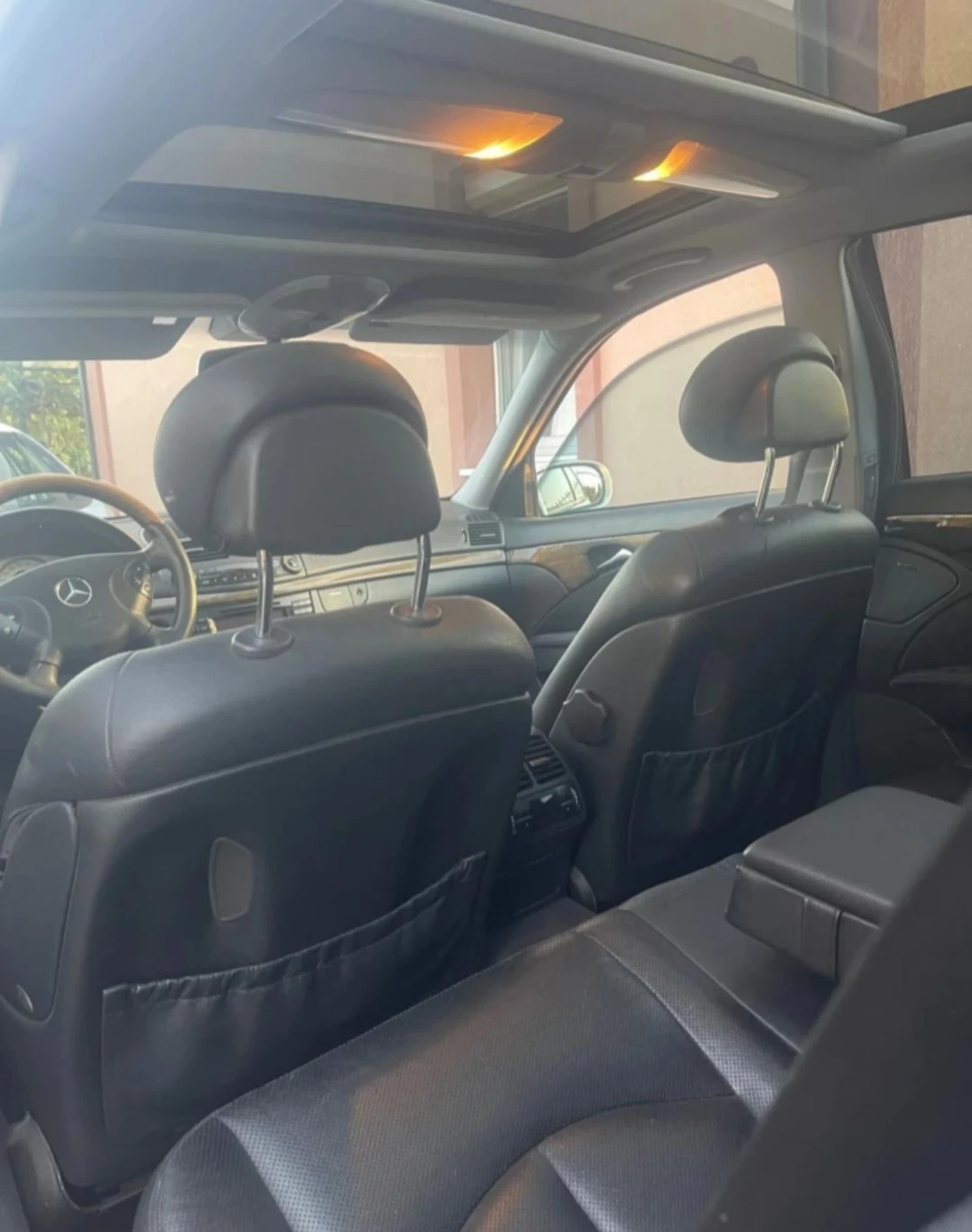 Mercedes-Benz E 320, снимка 5 - Автомобили и джипове - 54920283