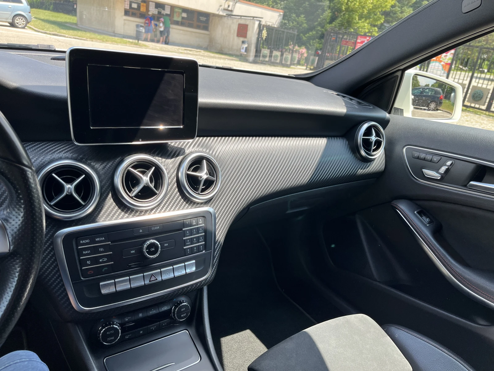 Mercedes-Benz A 200, снимка 14 - Автомобили и джипове - 55073226