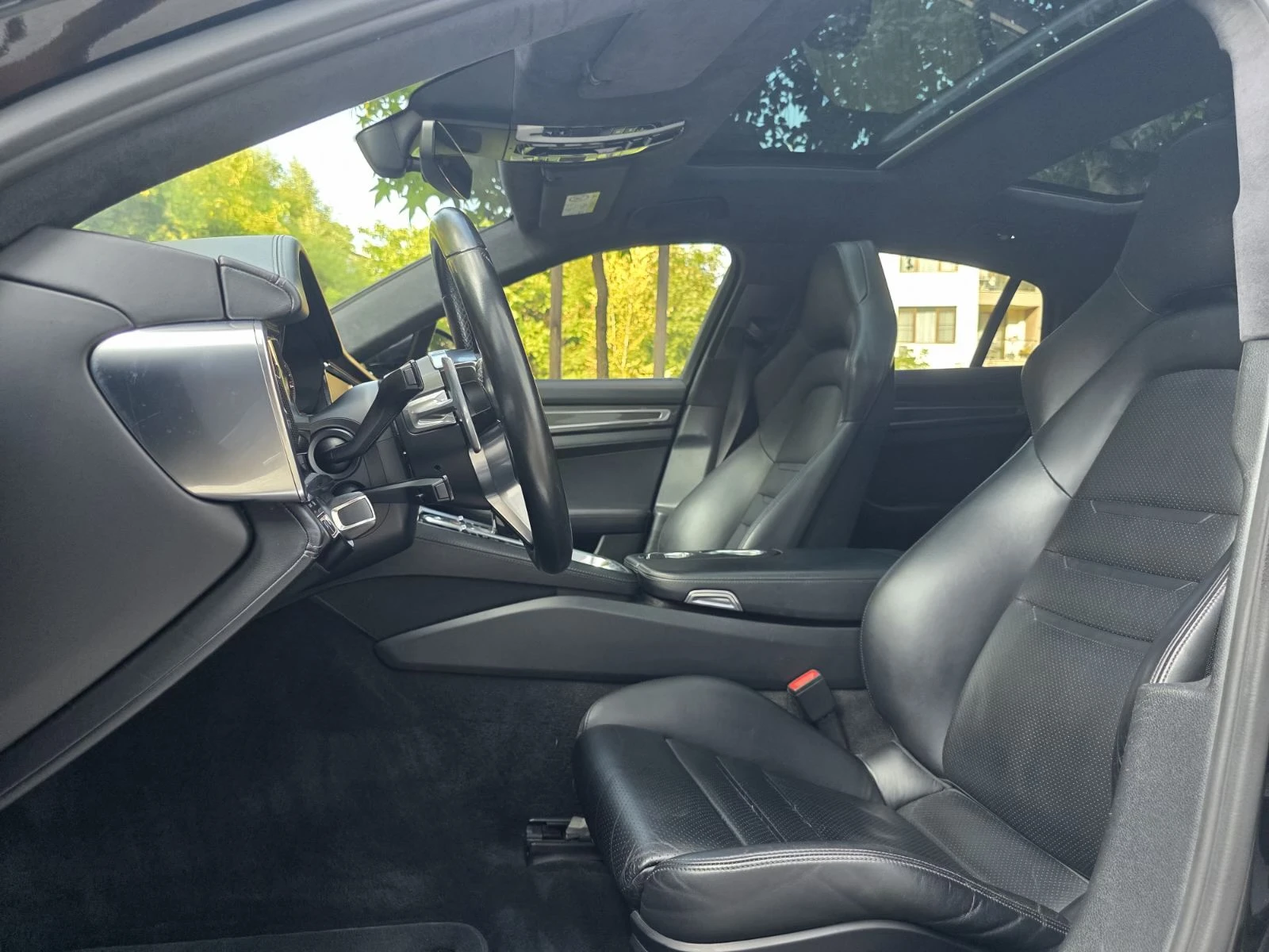 Porsche Panamera TURBO, снимка 10 - Автомобили и джипове - 55589925