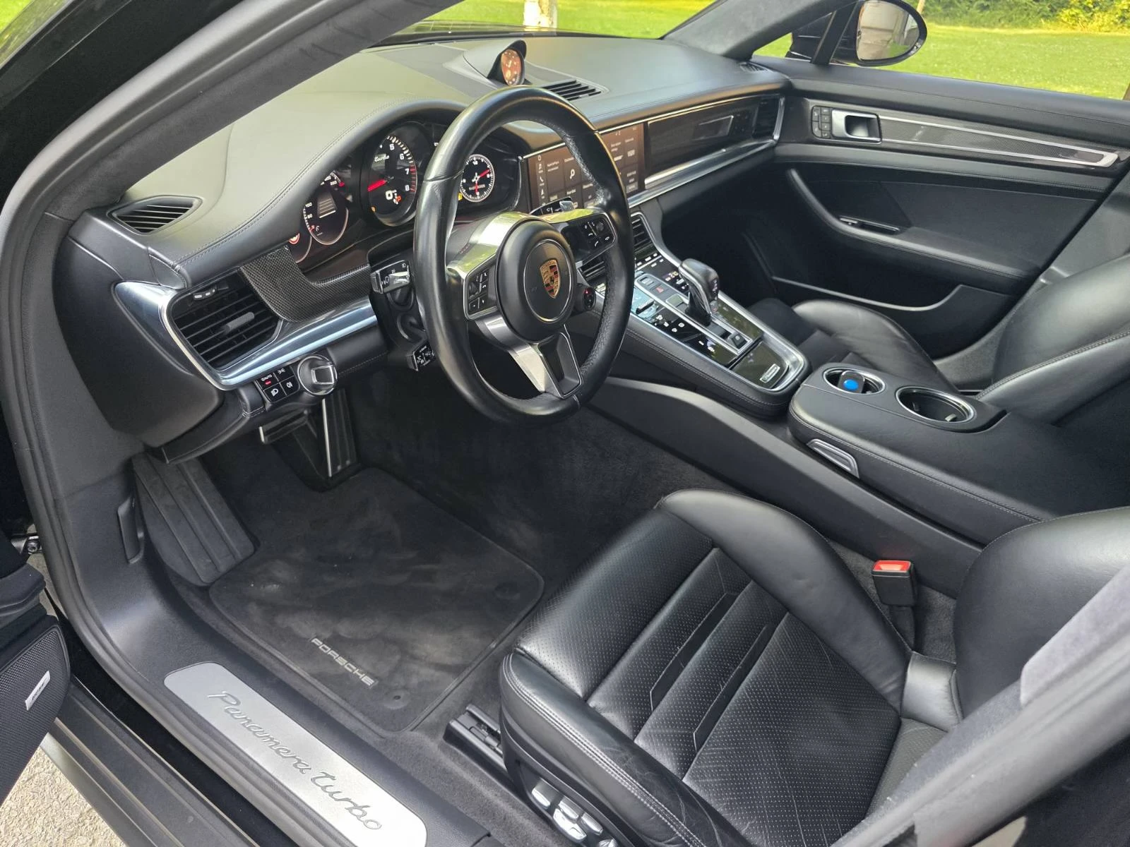 Porsche Panamera TURBO, снимка 9 - Автомобили и джипове - 55589925