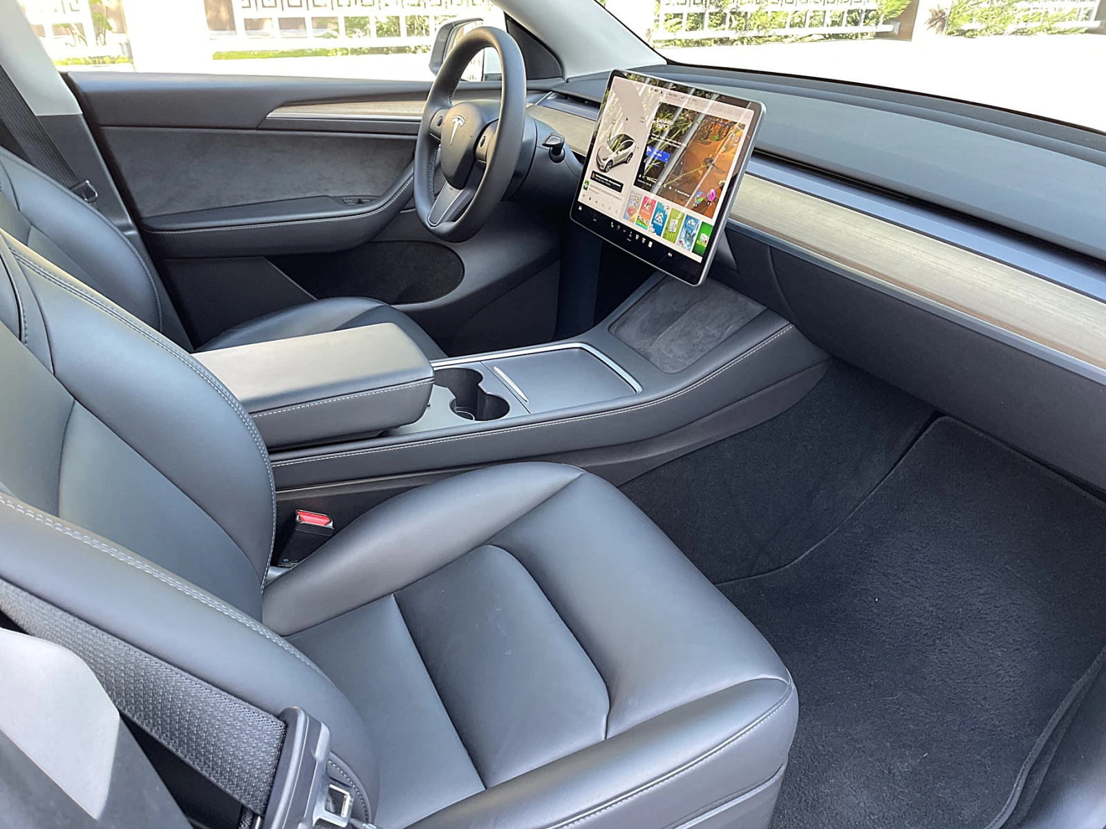 Tesla Model Y Long Range 4x4 Европейска Гаранция, снимка 12 - Автомобили и джипове - 55603936