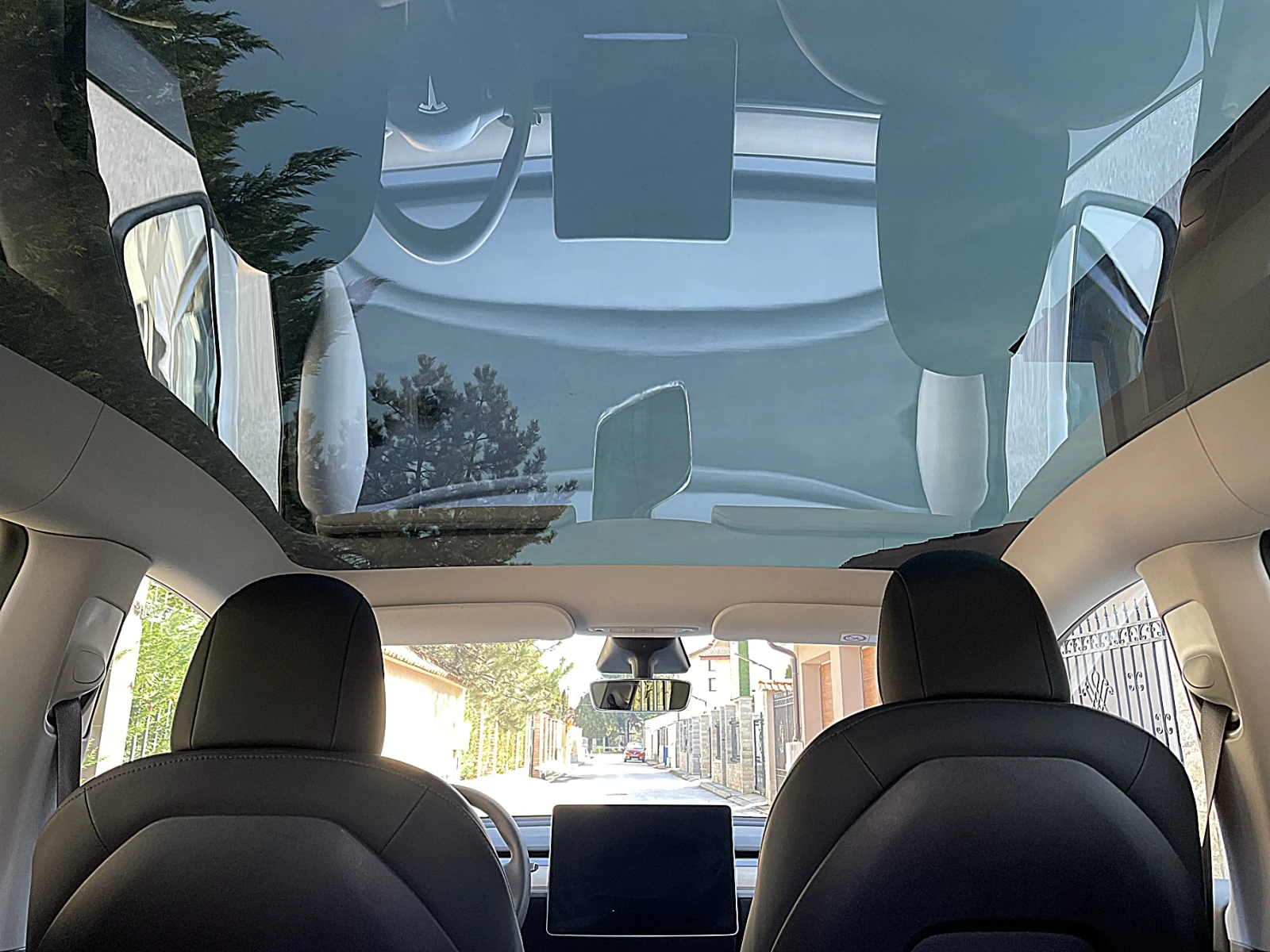 Tesla Model Y Long Range 4x4 Европейска Гаранция, снимка 16 - Автомобили и джипове - 55603936