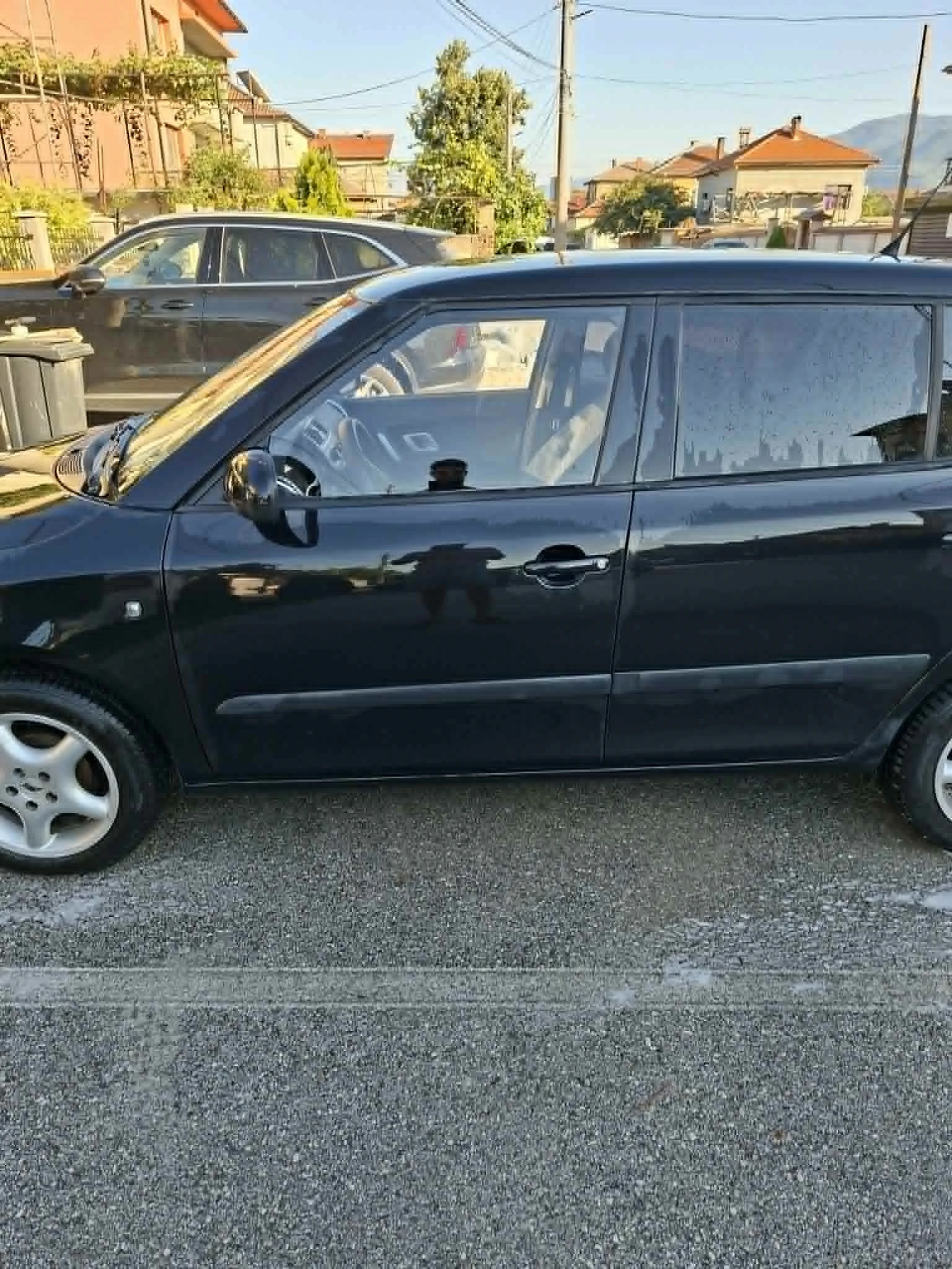 Skoda Fabia 1.2, снимка 9 - Автомобили и джипове - 55695389