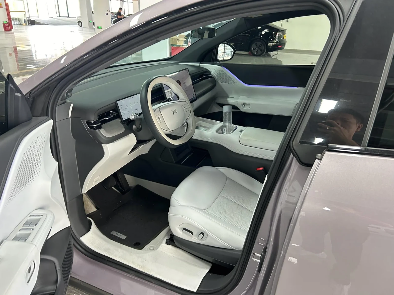 Xpeng G6 RWD 68.5kWh Max Tech Edition, снимка 5 - Автомобили и джипове - 55995074