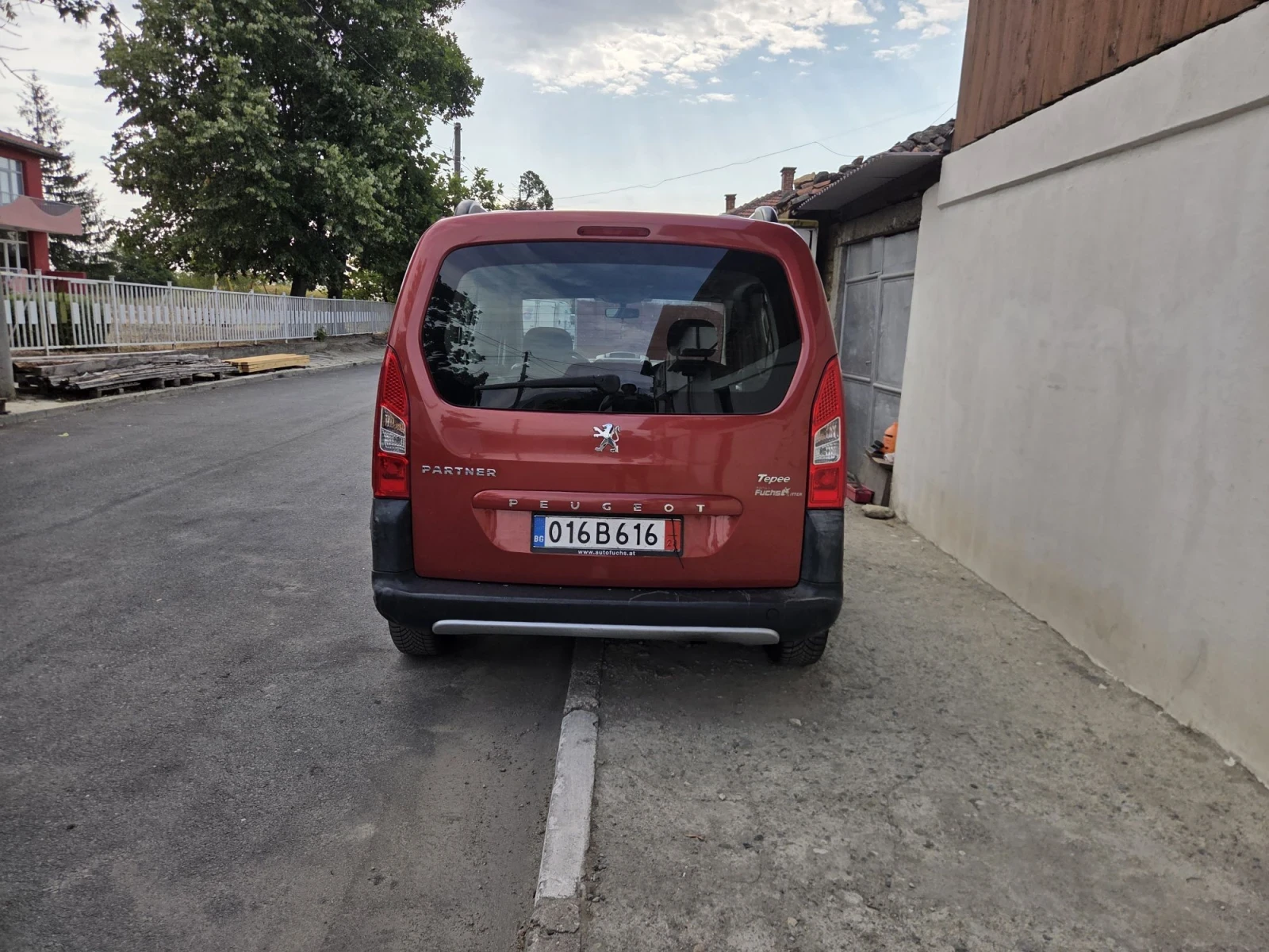 Peugeot Partner 1.6 TDI КЛИМА , снимка 5 - Автомобили и джипове - 56241495