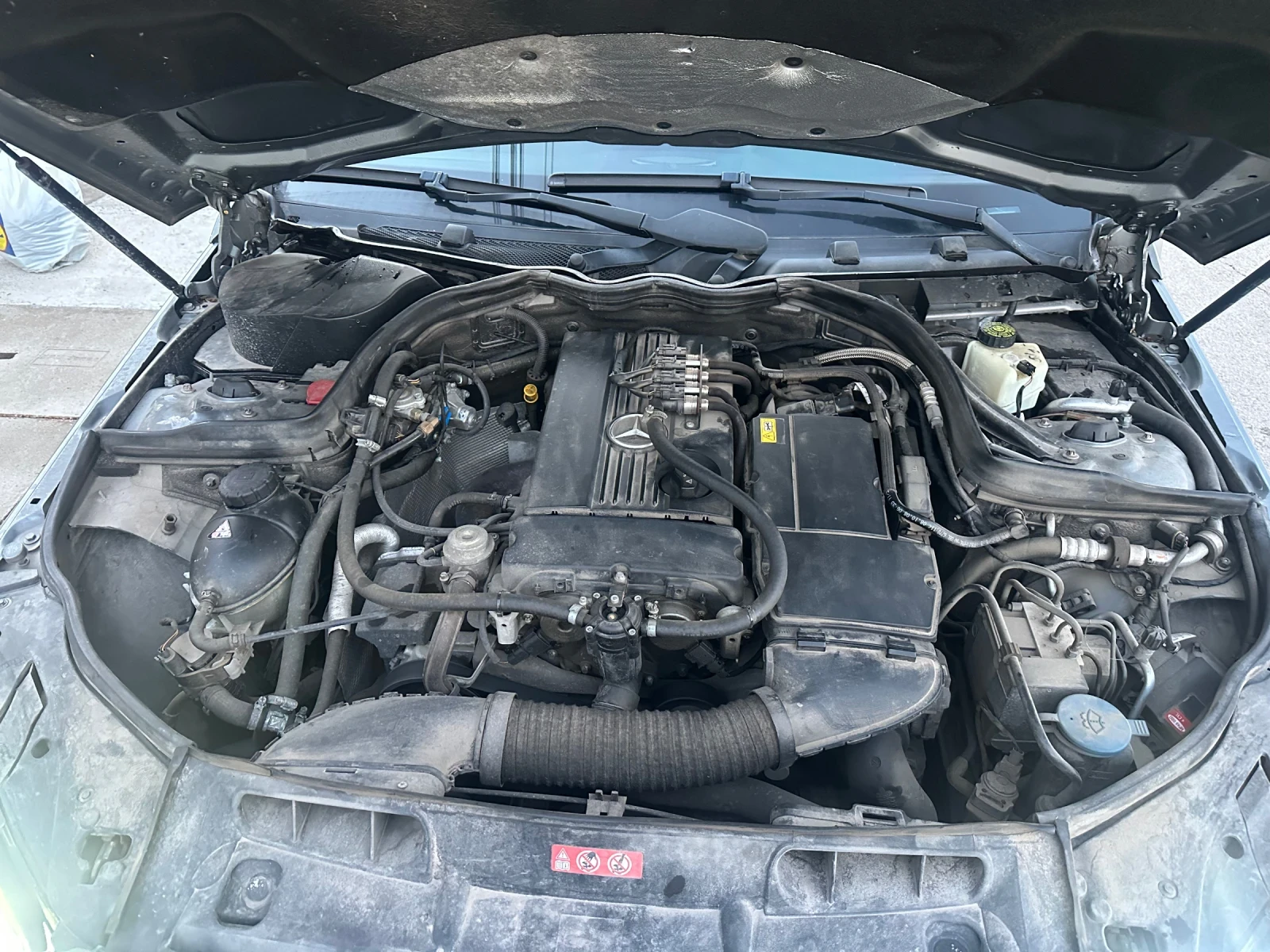 Mercedes-Benz C 200, снимка 16 - Автомобили и джипове - 56507964