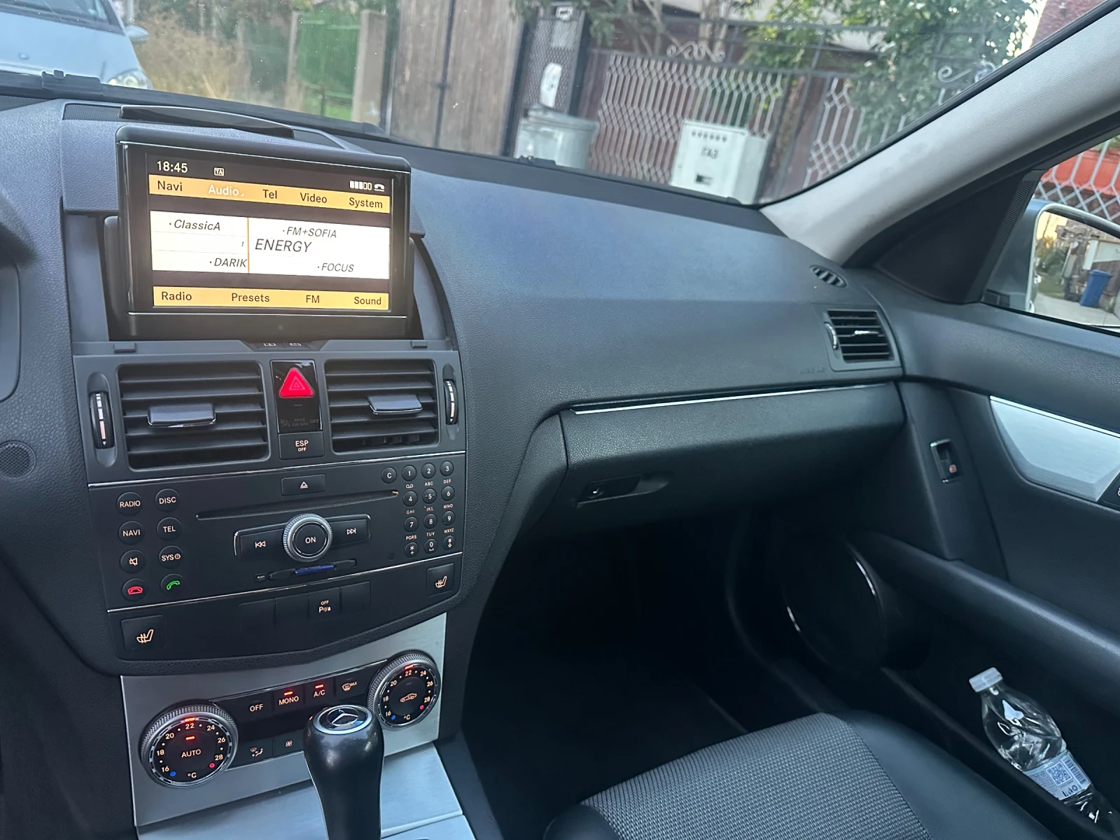Mercedes-Benz C 200, снимка 13 - Автомобили и джипове - 56507964