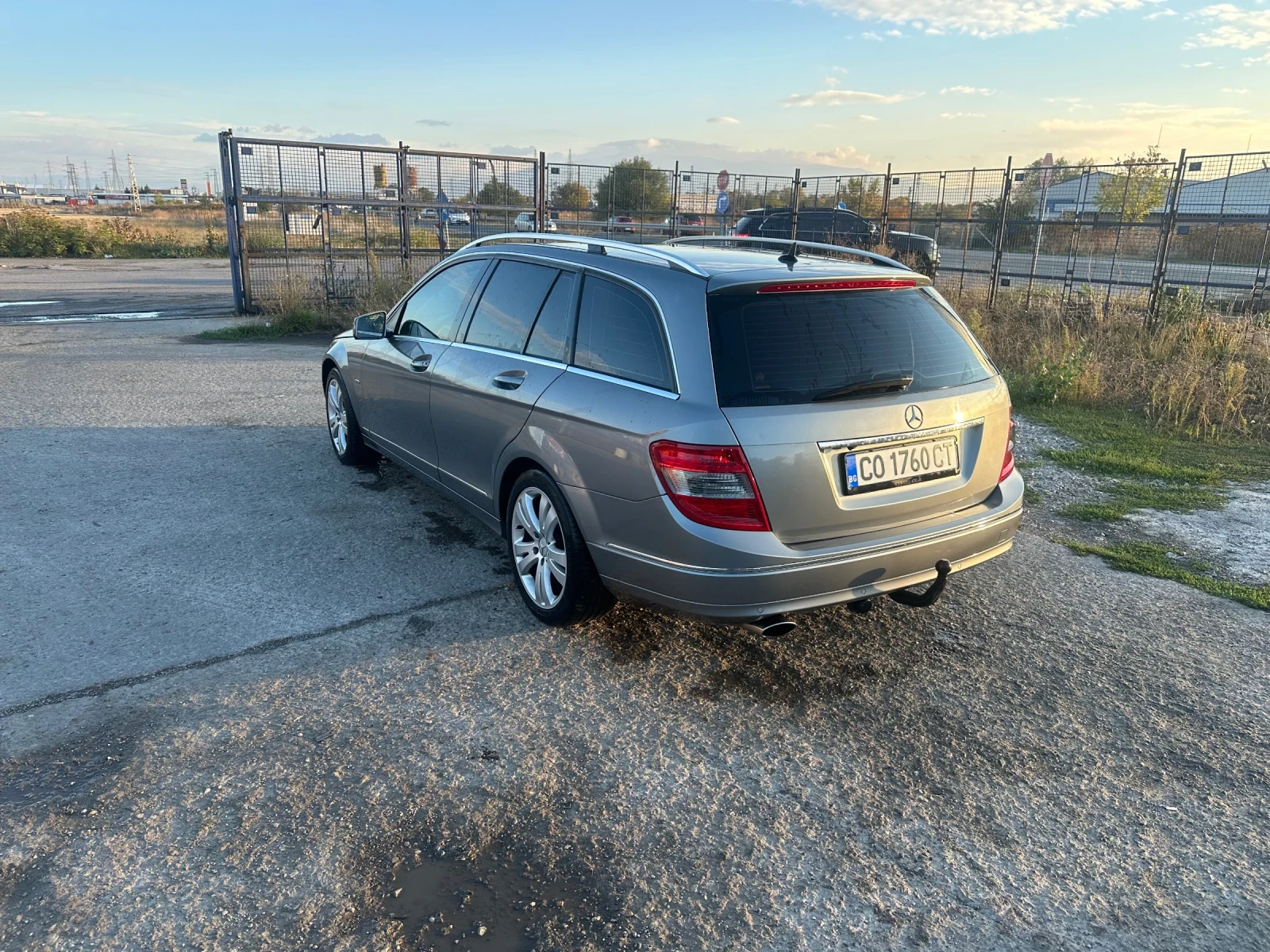 Mercedes-Benz C 200, снимка 6 - Автомобили и джипове - 56507964