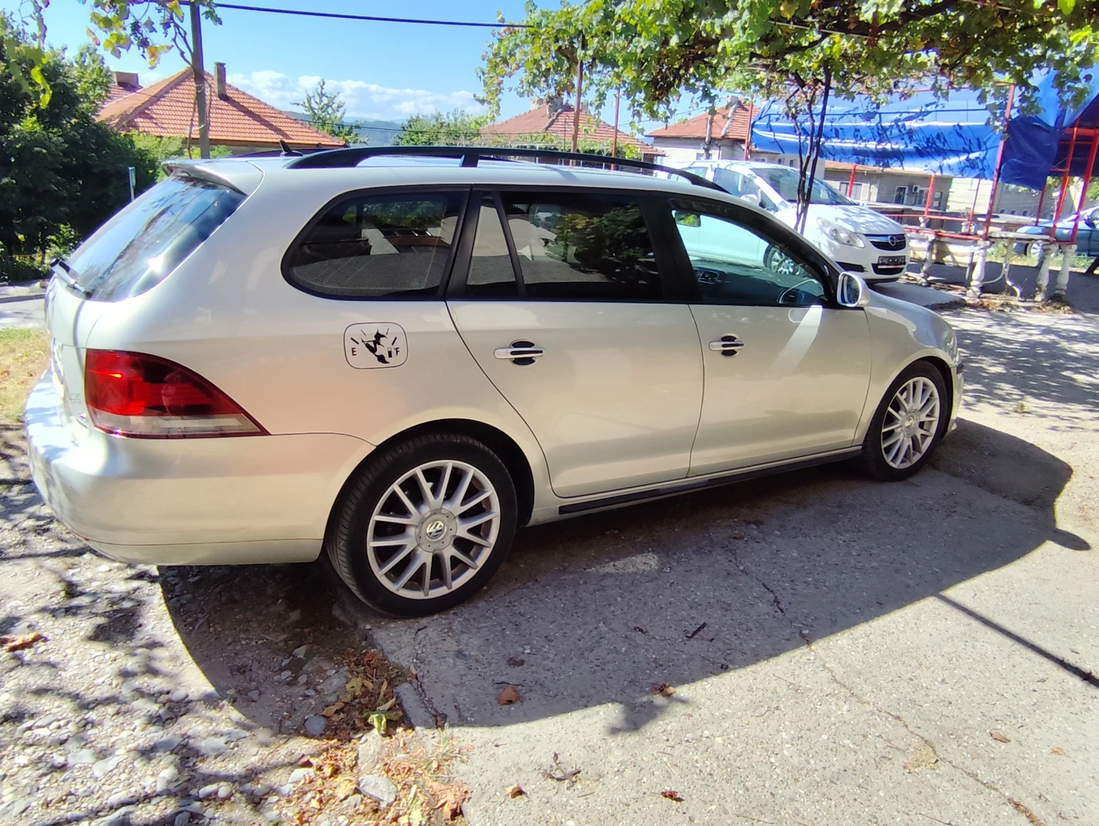VW Golf Variant, снимка 4 - Автомобили и джипове - 56520995