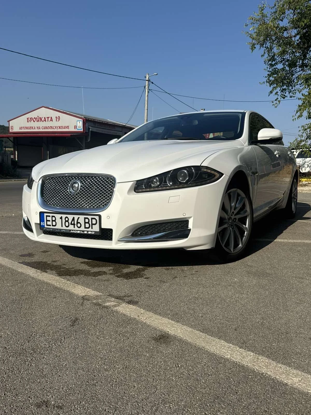 Jaguar Xf, снимка 4 - Автомобили и джипове - 56600956