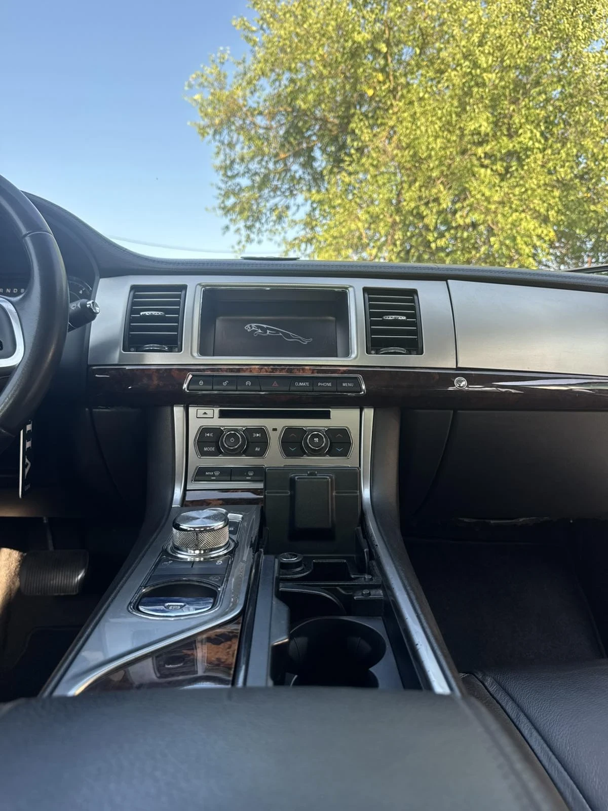 Jaguar Xf, снимка 12 - Автомобили и джипове - 56600956