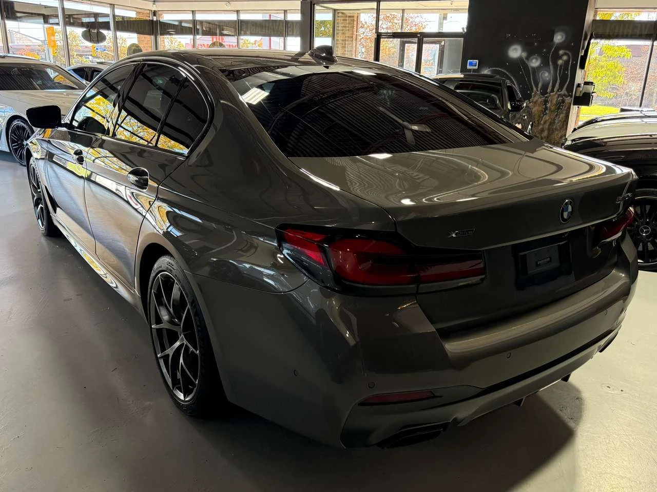 BMW 530E 530e xDrive Plug-In Hybrid M-Sport | Mobile.bg � ����������� 5