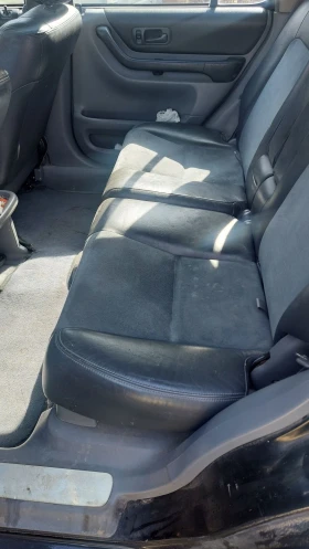 Honda Cr-v - 2100 € / 4107.24 лв. - 33030839 7