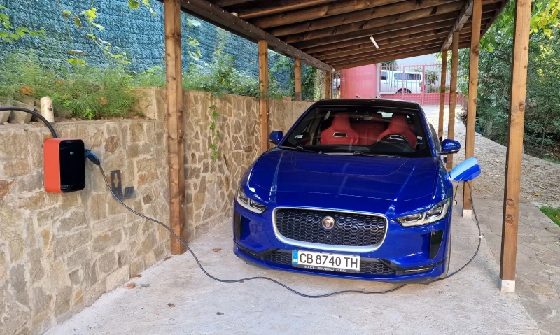 Jaguar I-Pace EV400 HSE, снимка 6 - Автомобили и джипове - 47512116