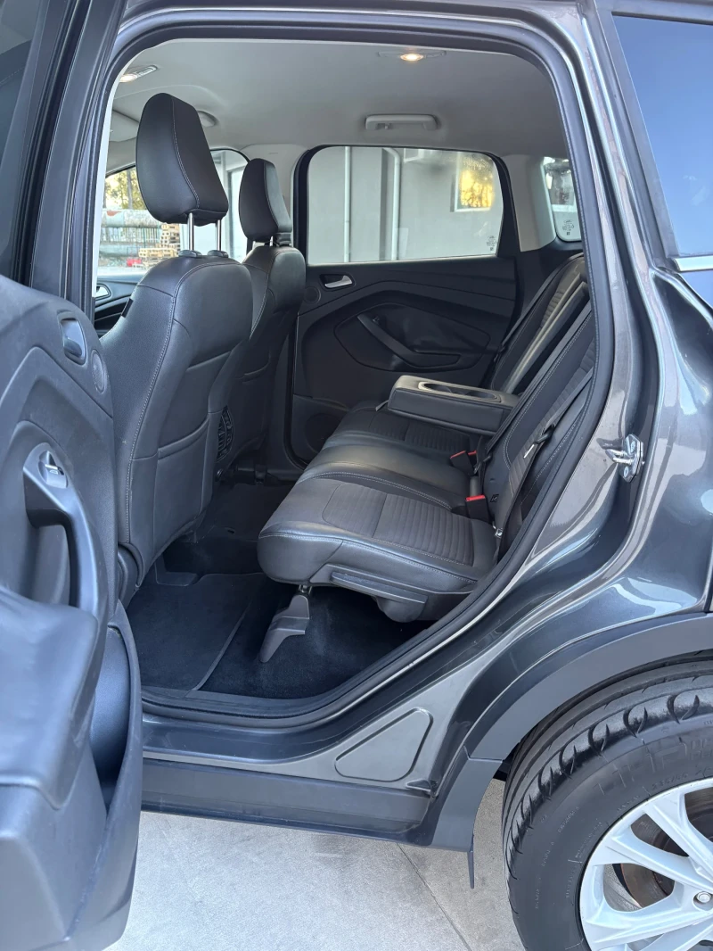 Ford Kuga Titanium 4x4 AWD 2.0 diesel 150hp Euro 6 Automatic, снимка 14 - Автомобили и джипове - 52022446