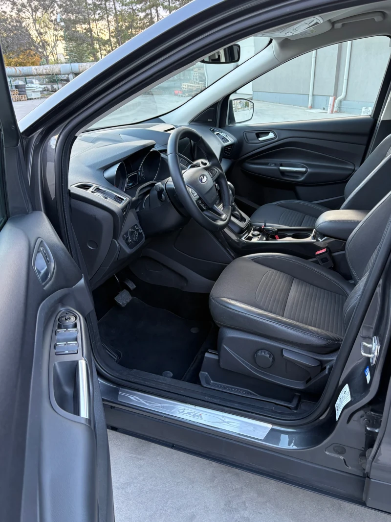 Ford Kuga Titanium 4x4 AWD 2.0 diesel 150hp Euro 6 Automatic, снимка 13 - Автомобили и джипове - 52022446