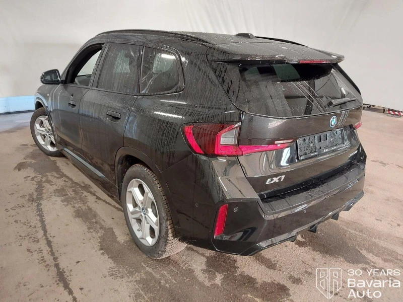 BMW iX1 30 xDrive M Sport Paket, снимка 2 - Автомобили и джипове - 52816954