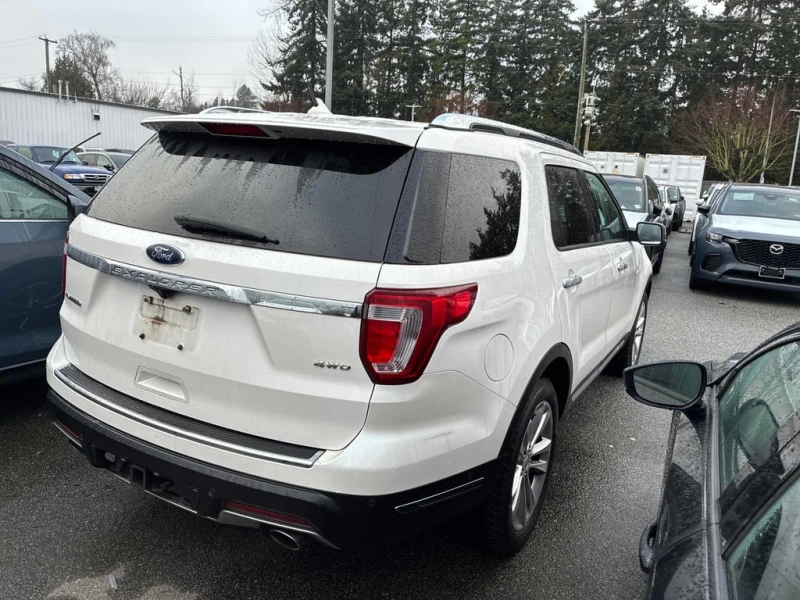 Ford Explorer 2018 LIMITED * ПОДГРЕВ * ОДБУХВАНЕ * 360 * , снимка 4 - Автомобили и джипове - 53198900
