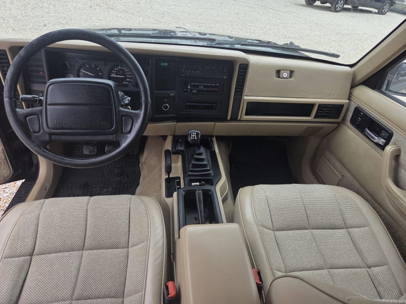 Jeep Cherokee 143788km!!! 2.5 TURBO, снимка 8 - Автомобили и джипове - 53467609